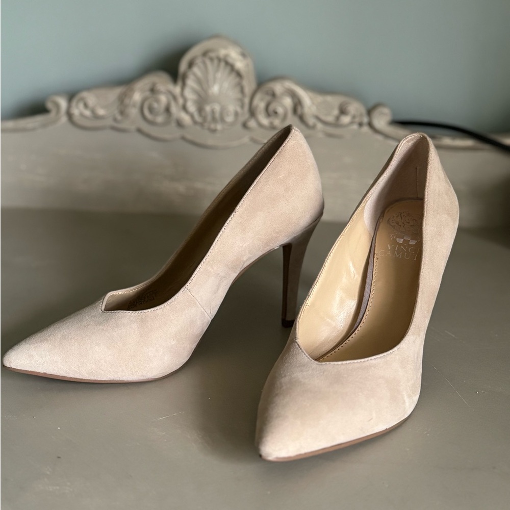 Vince Camuto Heels